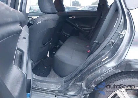 2010 Pontiac Vibe из США, поврежденный, VIN 5Y2SP6E01AZ402185